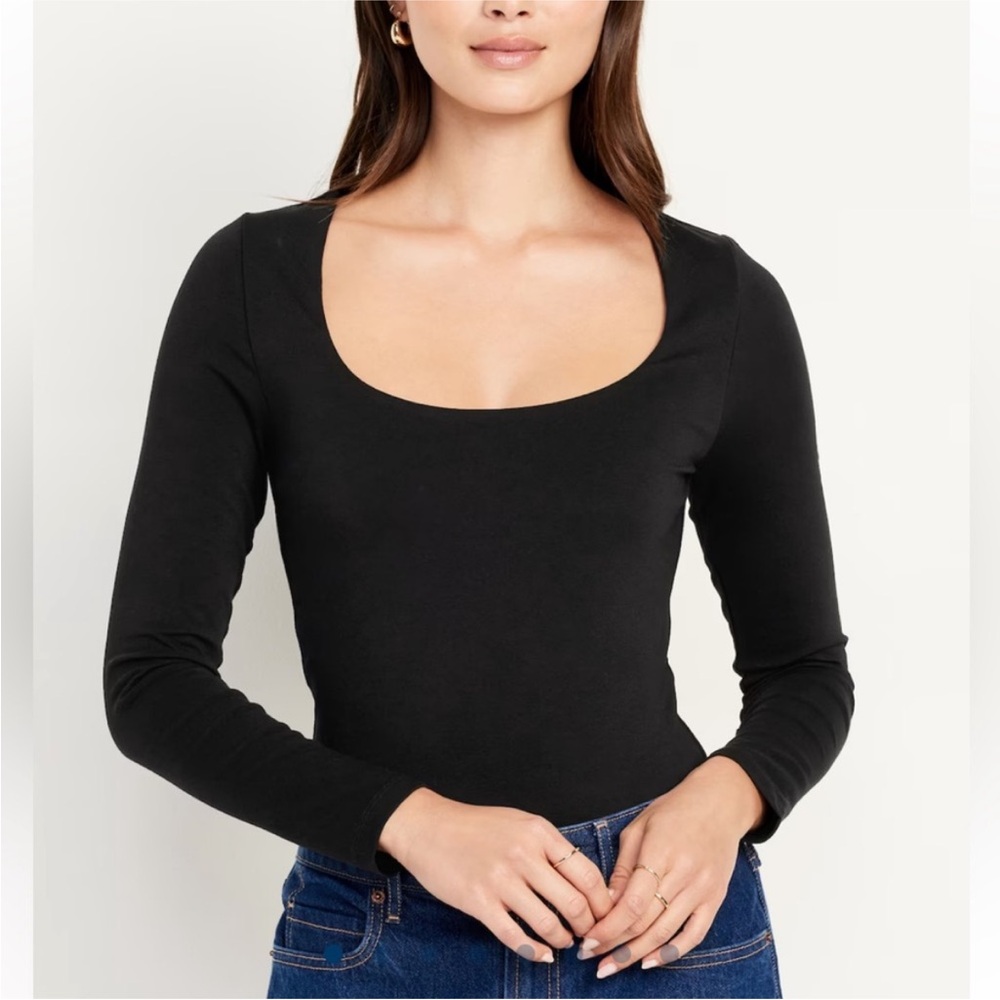 NEW! Old Navy Long-Sleeve Double-Layer Scoop Neck Contour Black Bodysuit M